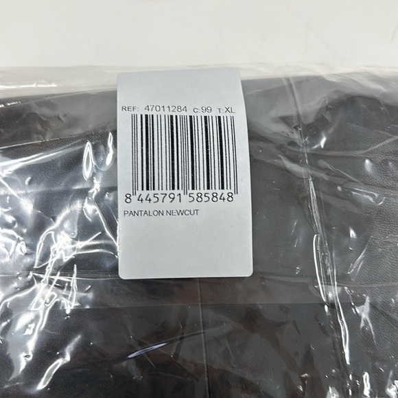 NWT Mango Faux-leather pants - Picture 5 of 14